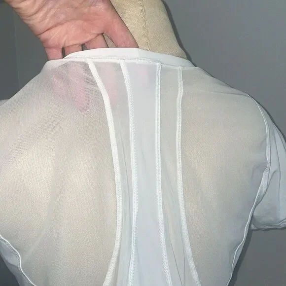 Lululemon Seek The Heat Short Sleeve White Size 2 - Picture 6 of 6